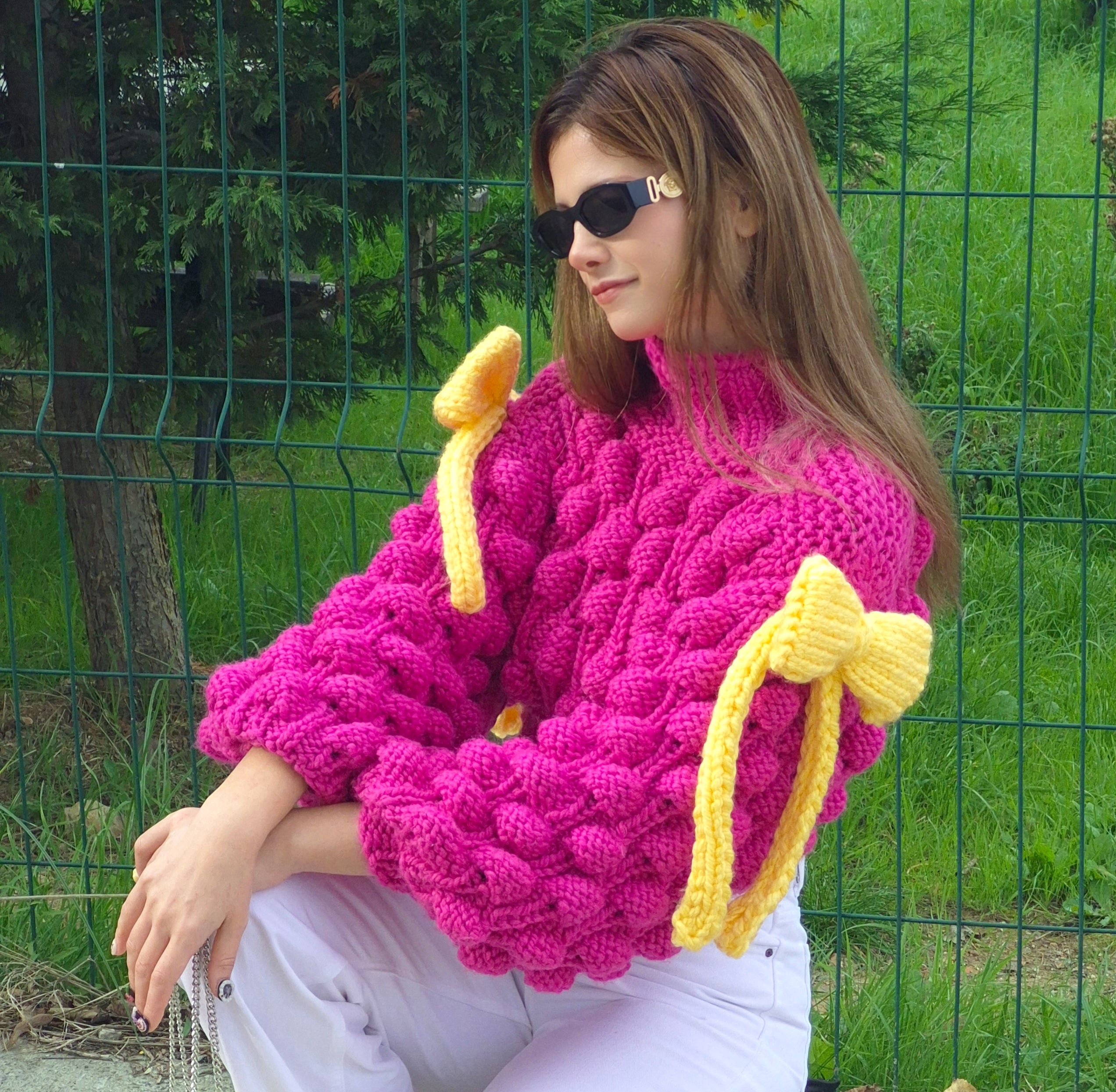 Candy Bow Top – Hand-Knitted Chunky Sweater with Fuchsia Bubbles & Oversized Yellow Bows | Soft Girl Knitwear, Pastel Aesthetic, Cottagecore, Kawaii Fashion, Cozy Handmade Pullover, Oversized Knit, Bobble Stitch, Pink Fuchsia Sweater