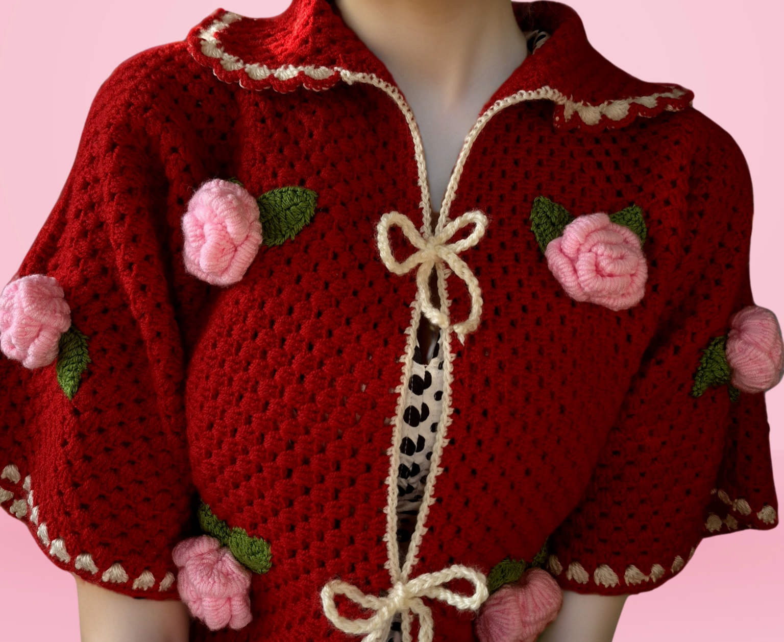 Red Crocheted Crop Top & Mini Skirt Set with Big Pink 3D Roses – Romantic 60s Soft-Girl Vibes