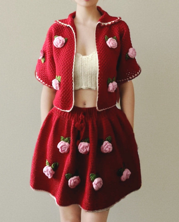 Red Crocheted Crop Top & Mini Skirt Set with Big Pink 3D Roses – Romantic 60s Soft-Girl Vibes